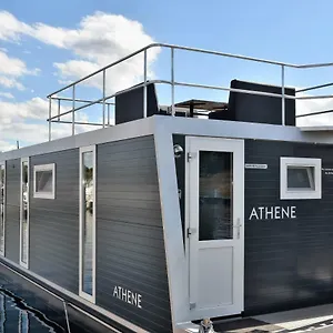 Lodge Cosy Floating Boatlodge Athene, Maastricht